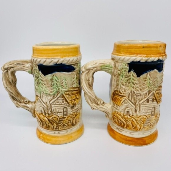 Set of 2 Vintage Hand Painted Ceramic Mini German Beer Steins Made In Japan - Picture 2 of 3